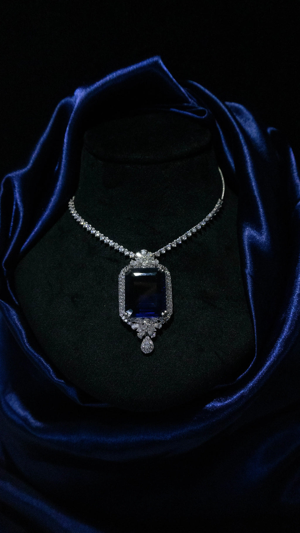 KIRA Necklace Allure Design