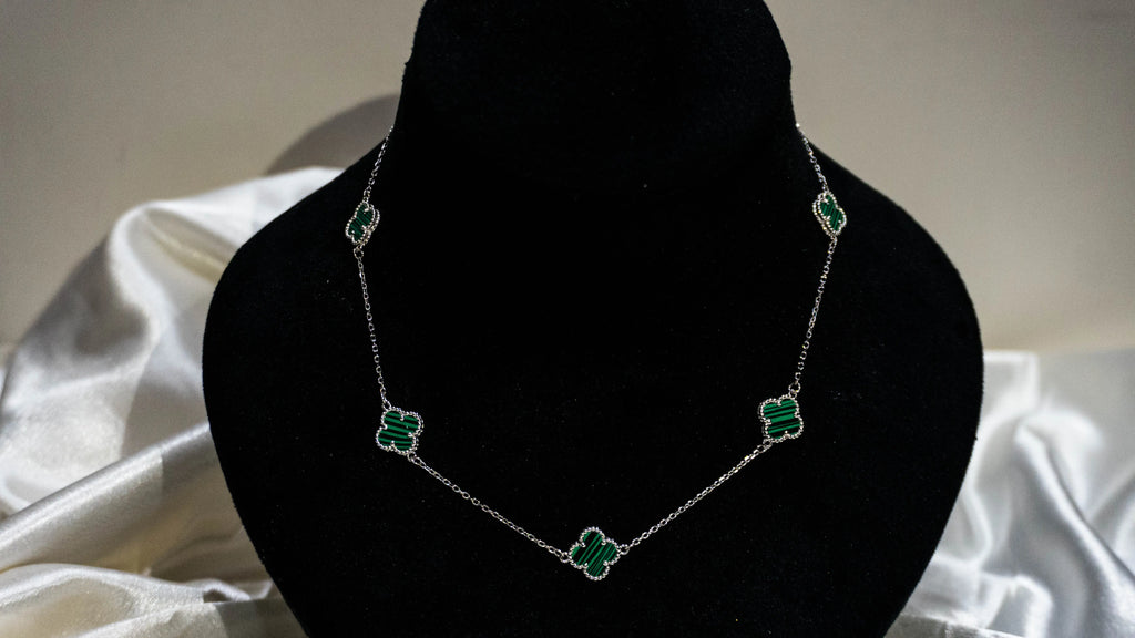 Mini Floral Necklace Allure Design