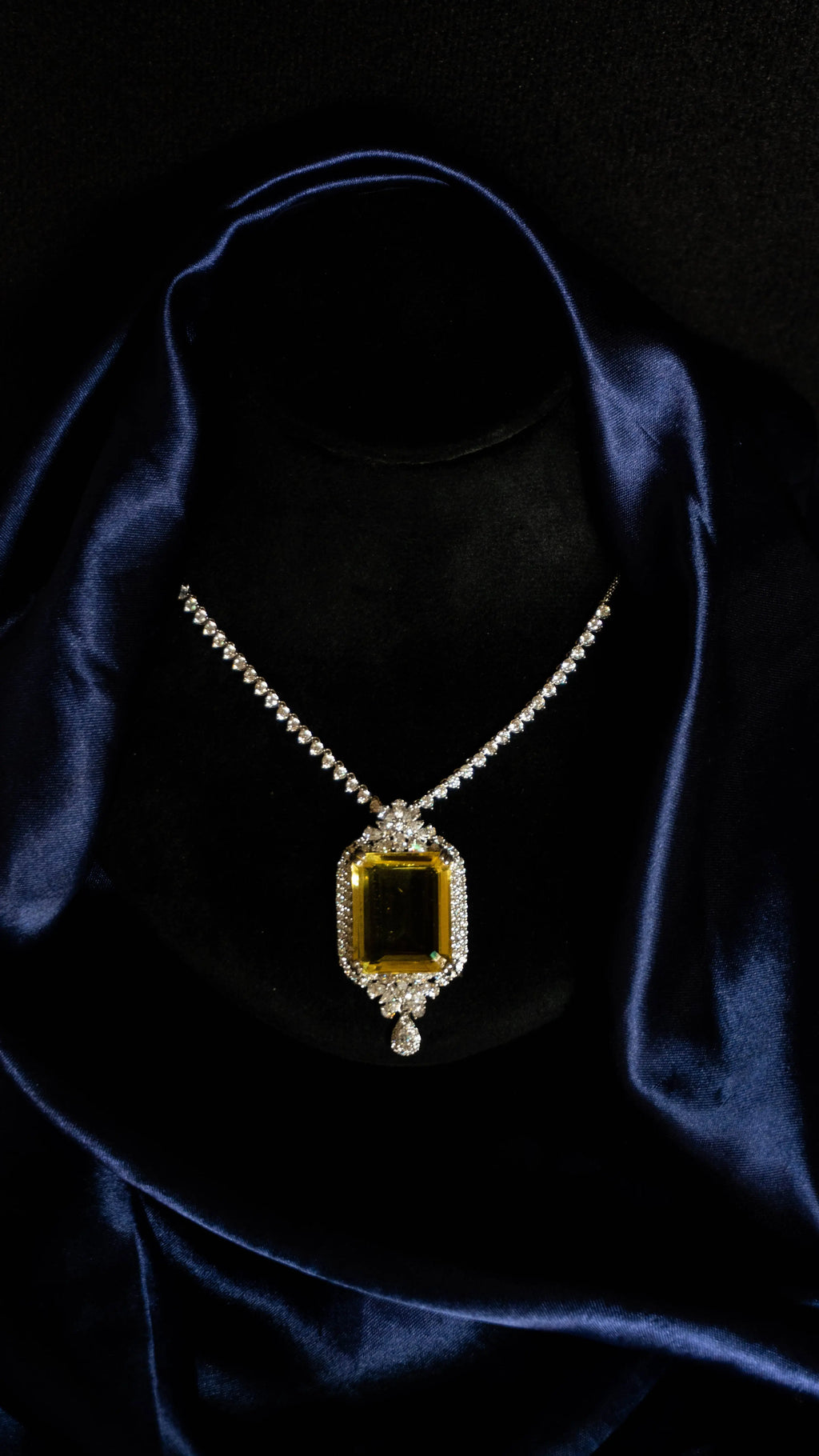 KIRA Necklace Allure Design