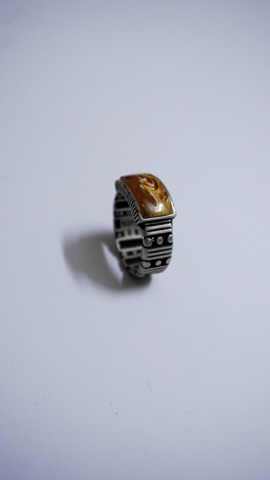 Verdant Crest Men’s Ring Allure Design